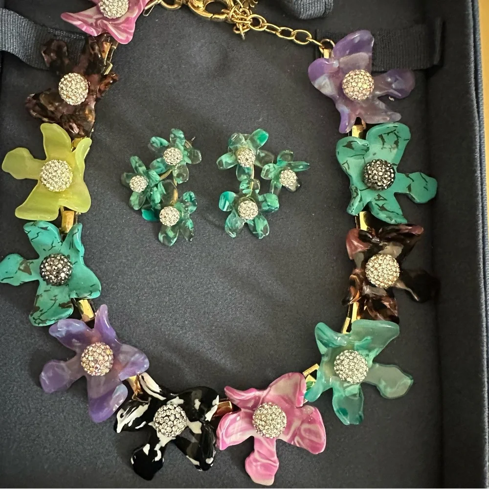 Lele Sadoughi Garden Bouquet Earrings Green
